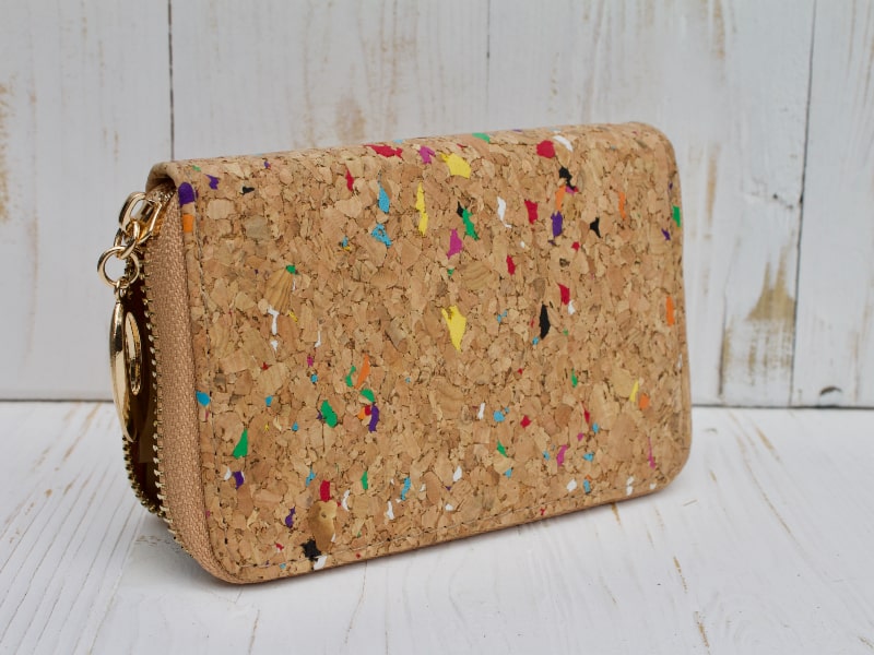Sustainable and sturdy cork wallet from SunBeam.