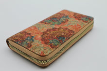 Load image into Gallery viewer, Cork Woman Wallet
