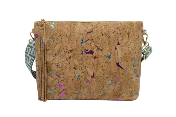 Unique cork crossbody bag for women with colorful accents, perfect for sustainable and stylish fashion choices.